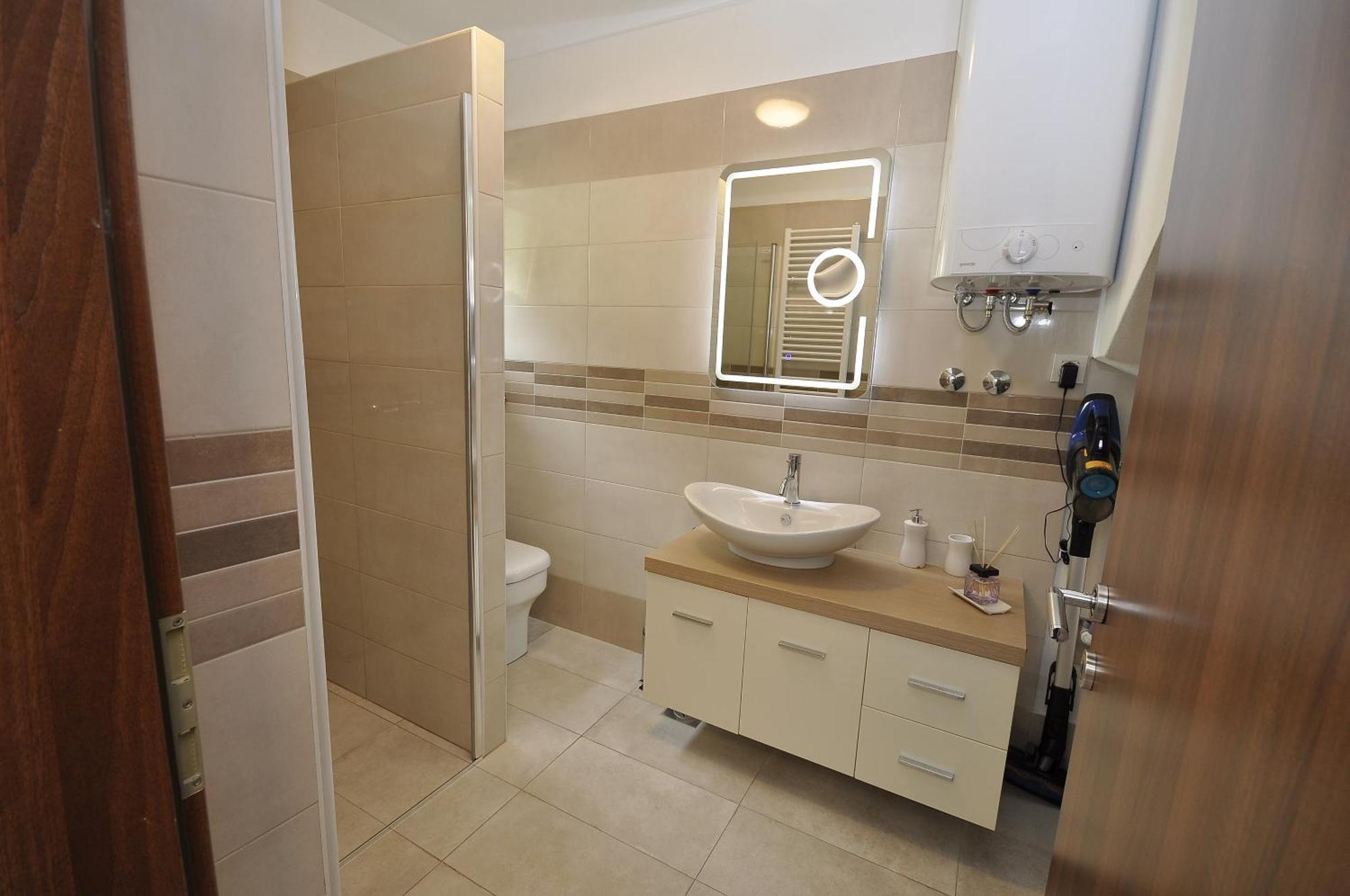 הוילה אוטוצאץ Holiday House Marija מראה חיצוני תמונה