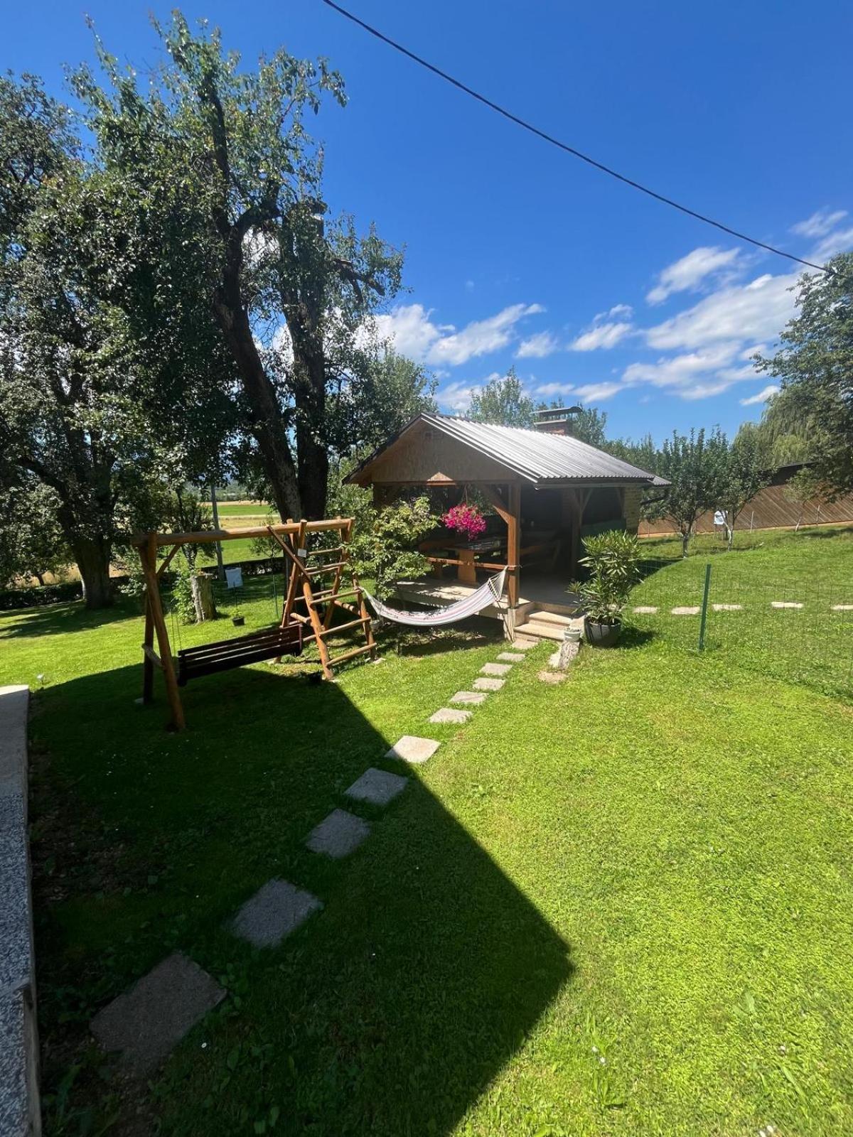הוילה אוטוצאץ Holiday House Marija מראה חיצוני תמונה